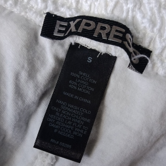 Express  crochet shorts - Picture 7 of 8